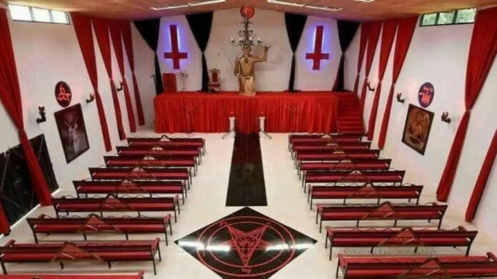 Imagen Templo satánico en Catemaco no hizo solicitud de construcción en el gobierno: Cisneros