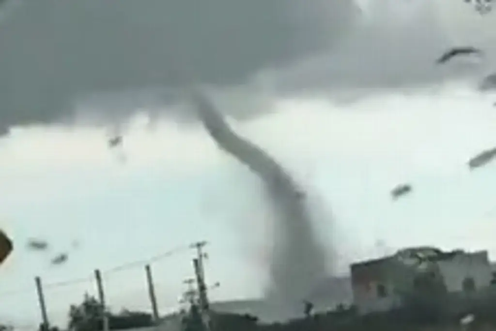 Imagen Captan impactante tornado en San Luis Potosí (+Video) 