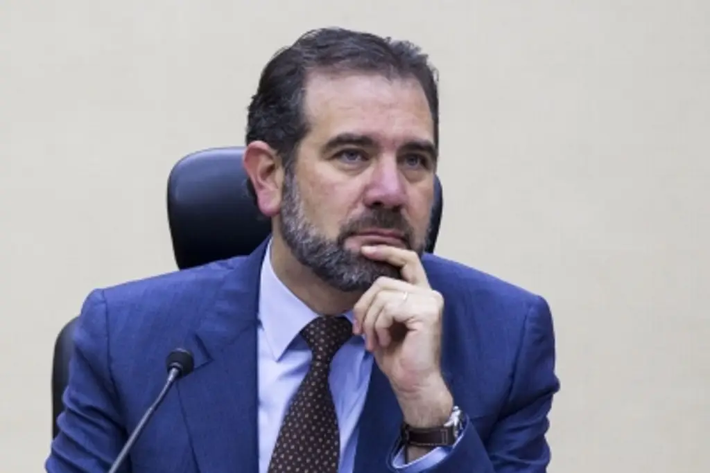 Imagen INE revela cuánto recibirá Lorenzo Córdova tras dejar el cargo de consejero presidente