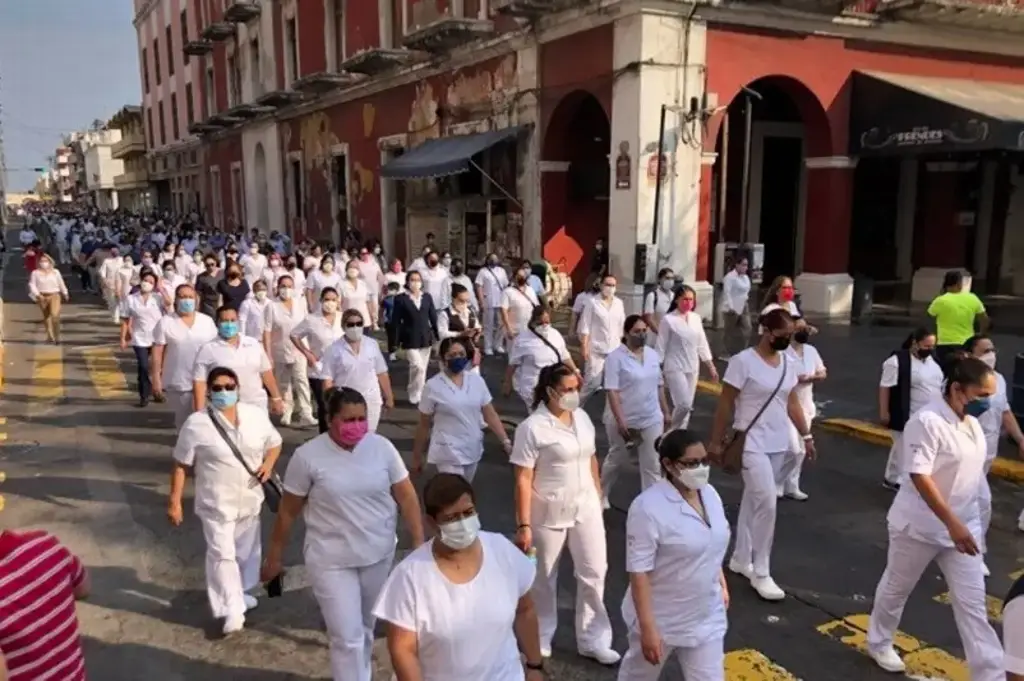 Imagen Habrá cierre vial por desfile de petroleros en el centro de Veracruz