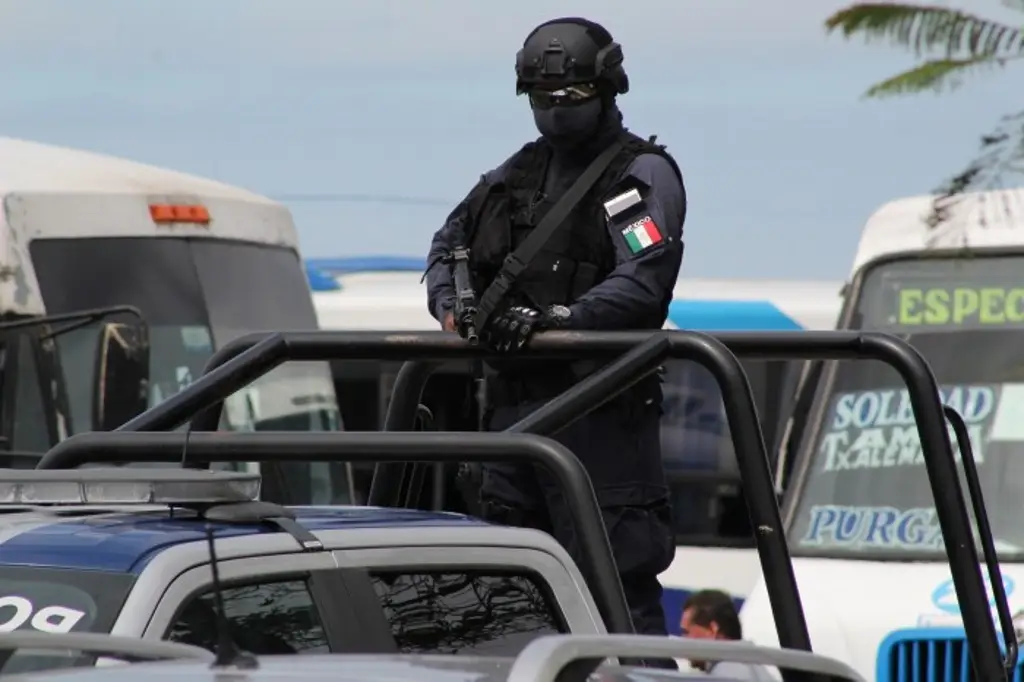 Imagen Encuentran carro con reporte de robo en fraccionamiento de Veracruz 