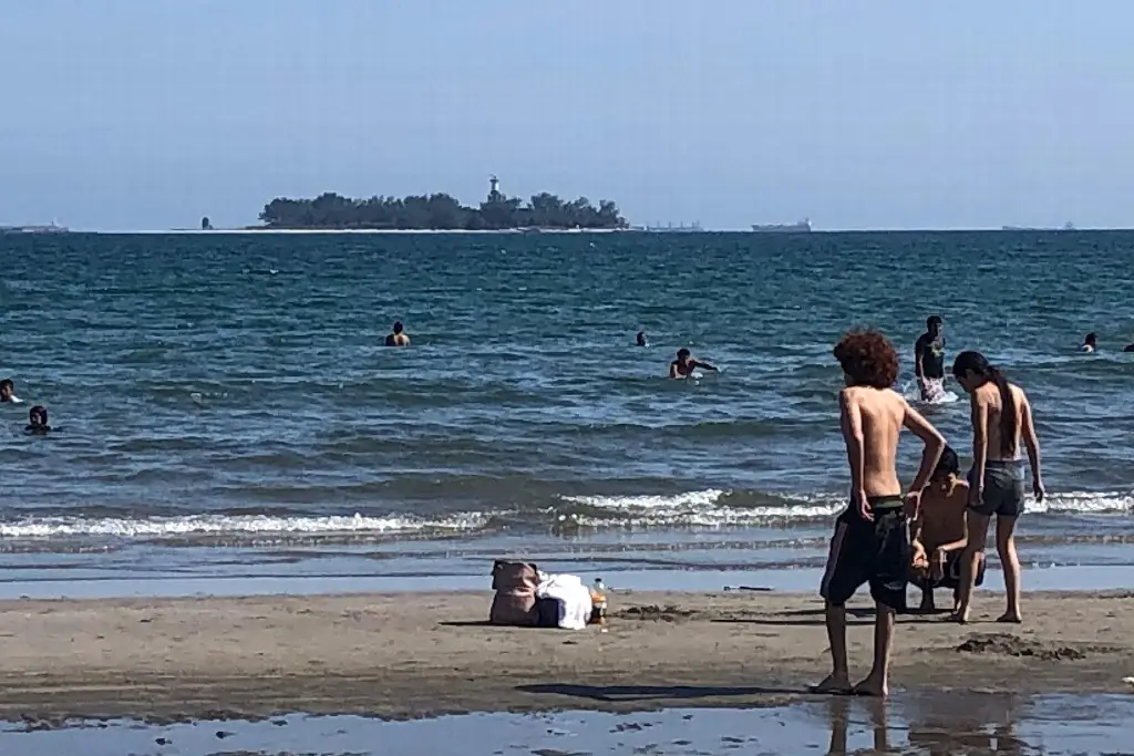 Imagen ¿Vas a playa en Veracruz? Cuídate de estos peligros  