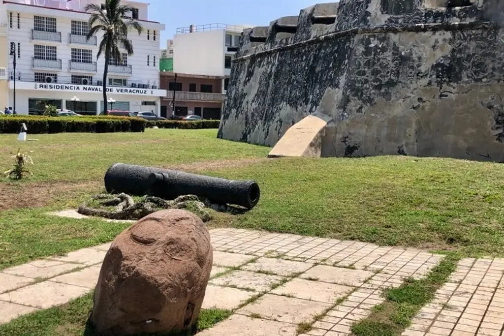 Imagen Estas son las únicas piezas que se conservan de la muralla de Veracruz