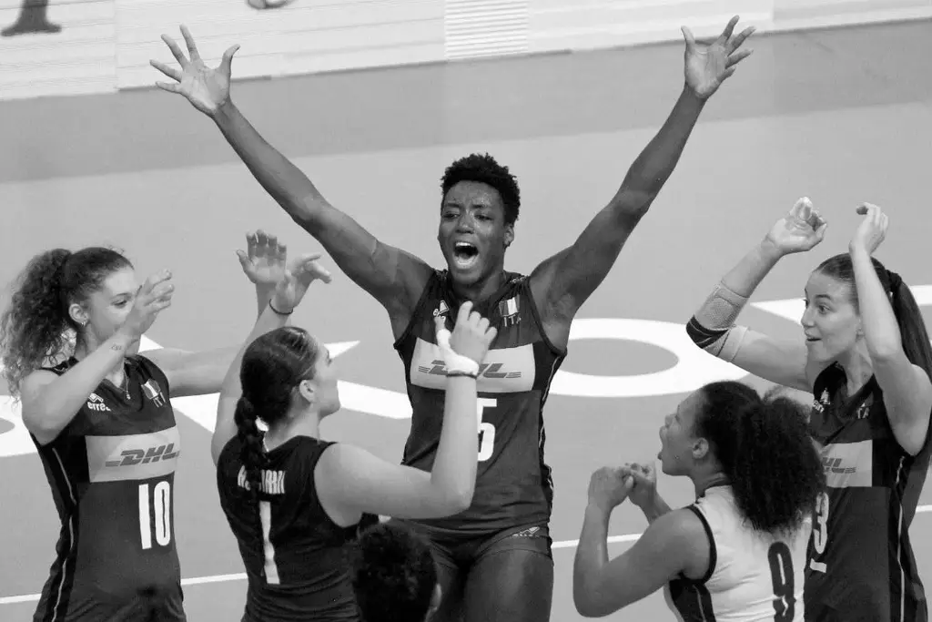 Imagen Muere joven promesa del voleibol tras caer por la ventana de un hotel