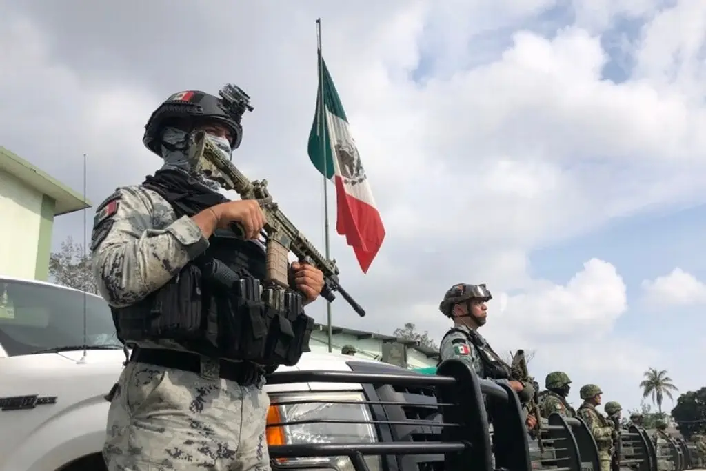 Imagen Guardia Nacional recluta jóvenes en Veracruz; el salario es de 19 mil pesos