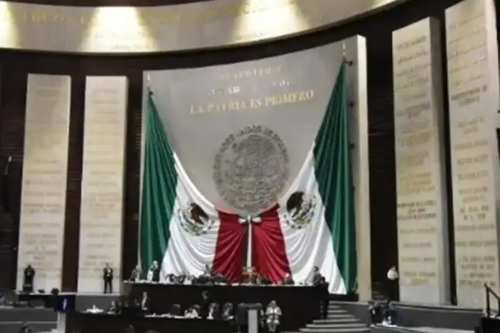 Imagen Urge aprobar la reforma al Tribunal Electoral: Rosa María Hernández Espejo 