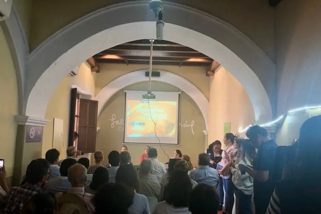 Imagen Recuerdan monumentos y esculturas a través del tiempo en Veracruz