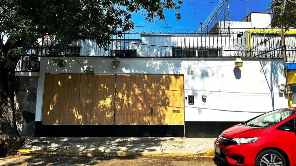 Imagen Hijo de AMLO tendría otra ‘casa gris’ en México, estaría ligada a contratista del gobierno