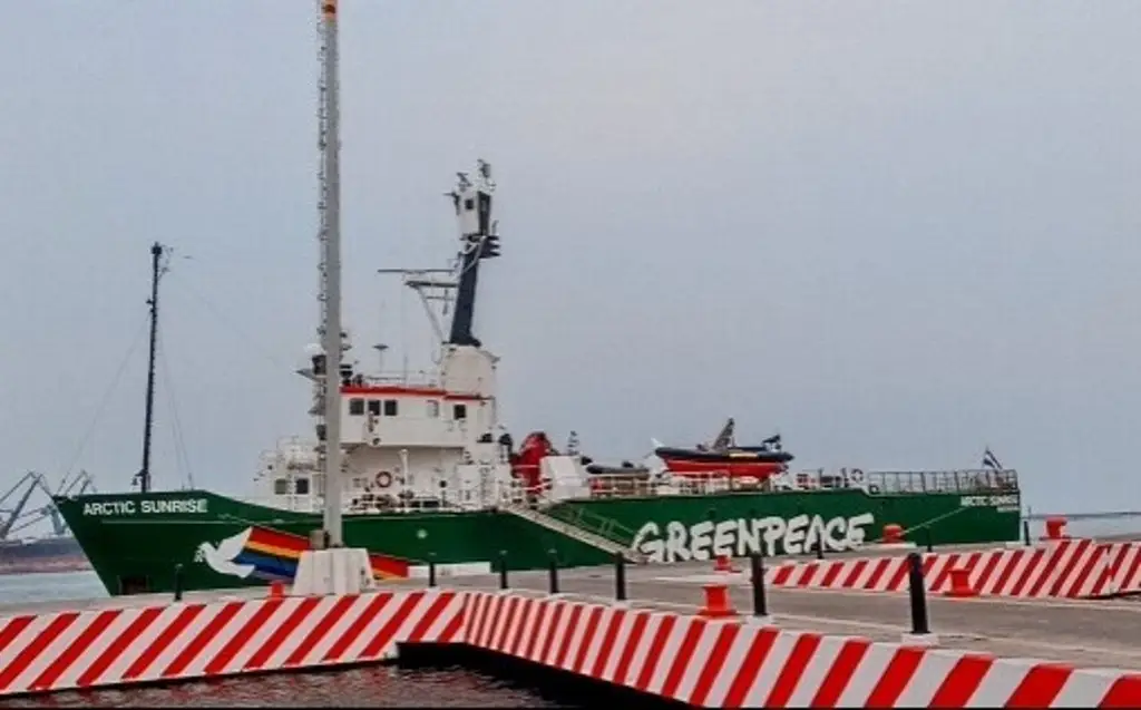 Imagen Llega el buque Arctic Sunrise de Greenpeace a Veracruz