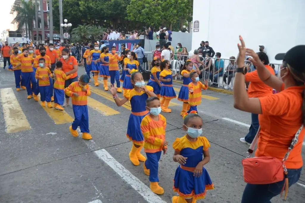 Imagen Convocan a participar en Desfile de Jardines de Niños del Carnaval de Veracruz 
