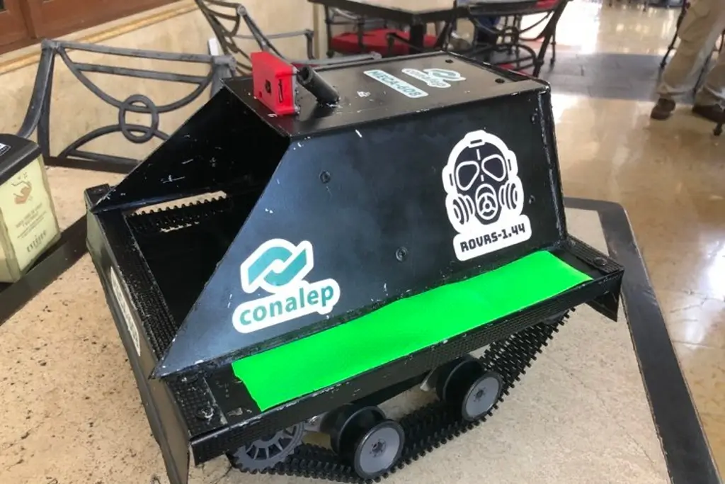 Estudiantes del Conalep de Veracruz crean robot para detectar gas en espacios de riesgo