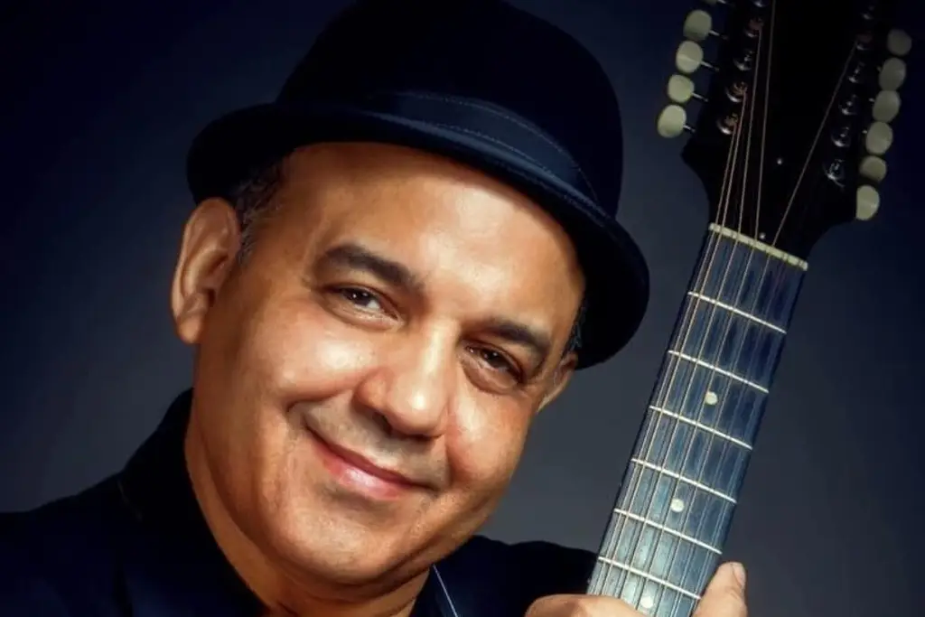 Músicos cubanos lamentan la muerte del bajista de Los Van Van Juan Carlos Formell
