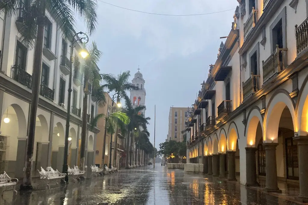 Imagen Llueve fuerte en Veracruz 