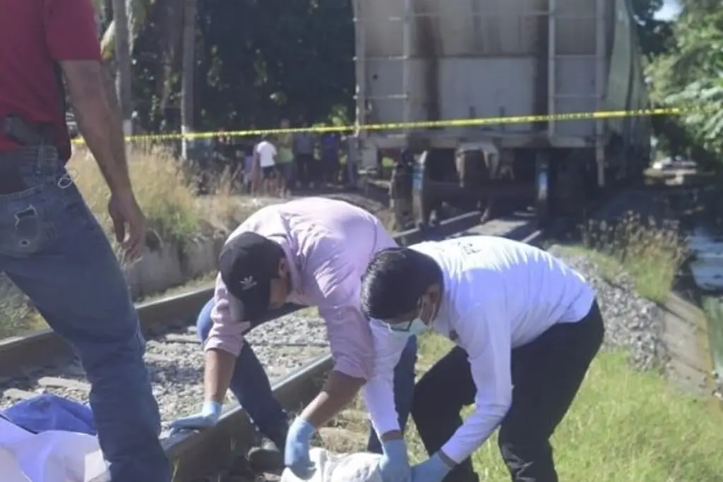 Imagen Cruzaba las vías, tren le cercena las piernas y muere, en Tejería municipio de Veracruz
