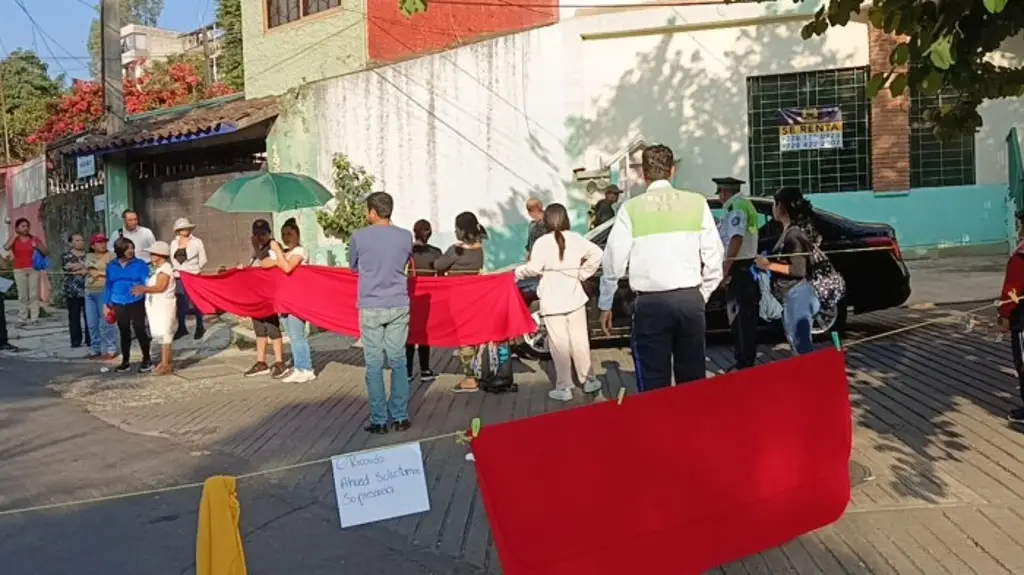 Continúan protestas por falta de agua en Xalapa, Veracruz - xeu ...