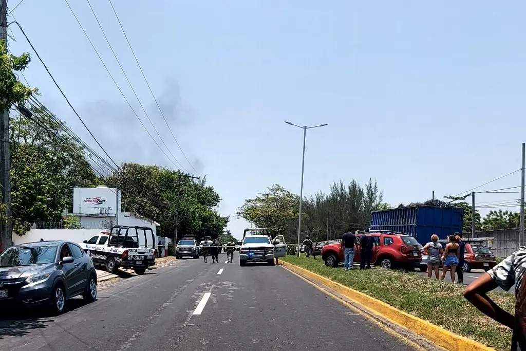 Imagen Fuerte operativo en Las Bajadas tras reporte de balacera 