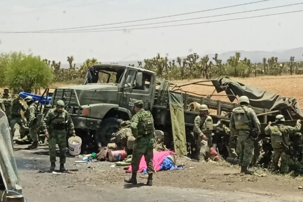 Imagen Al menos 3 soldados mueren tras volcadura de camión del Ejército; hay varios heridos