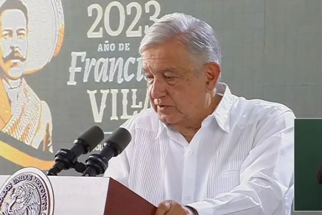 Imagen Si emito un decreto para desaparecer la Corte, dirían que es una dictadura: AMLO