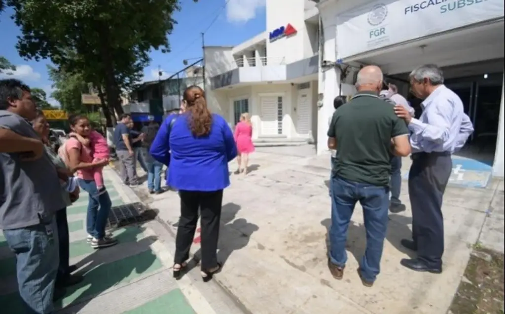 Imagen FGR cita a declarar a habitantes de Banderilla que bloquearon vialidad por falta de agua