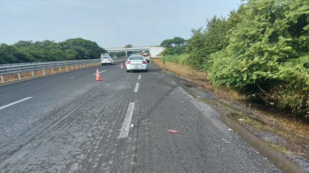 Imagen Cierre de circulación por accidente en autopista Puebla-Córdoba, hacia Veracruz