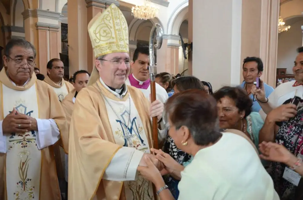 Imagen Nuncio Christopher Pierre, quien visitó Veracruz es nombrado Cardenal 