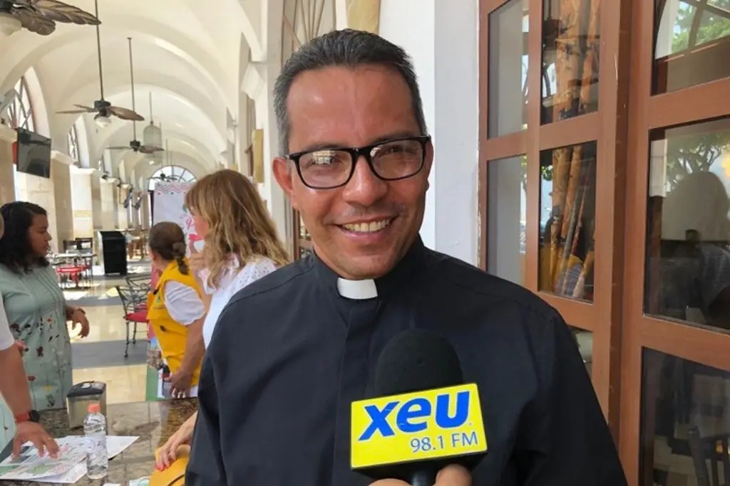 Imagen Personas en el abandono se han acercado a la Iglesia en Veracruz: Padre Cecilio