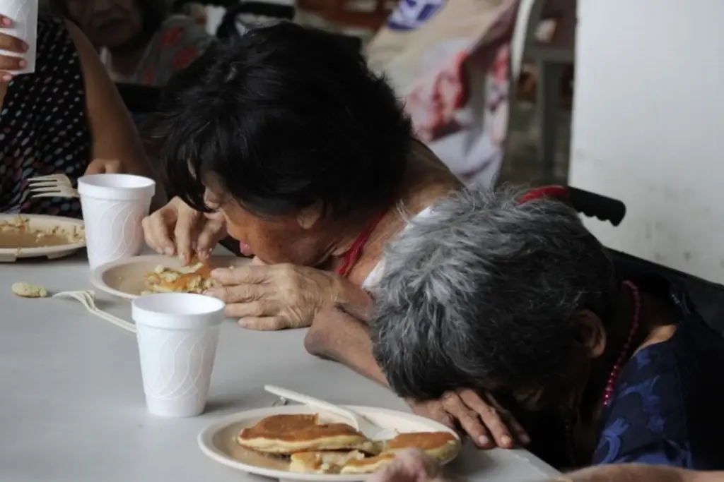 Imagen Disminuyen las aportaciones voluntarias para asilos de ancianos en Veracruz