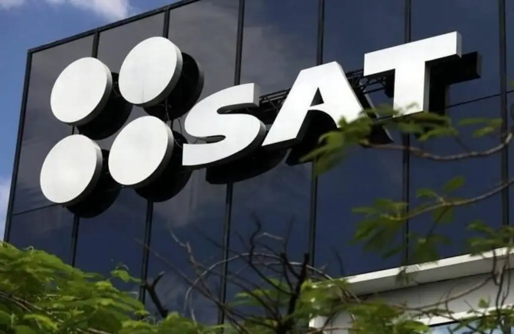Imagen SAT niega presunto hackeo y robo de información de contribuyentes