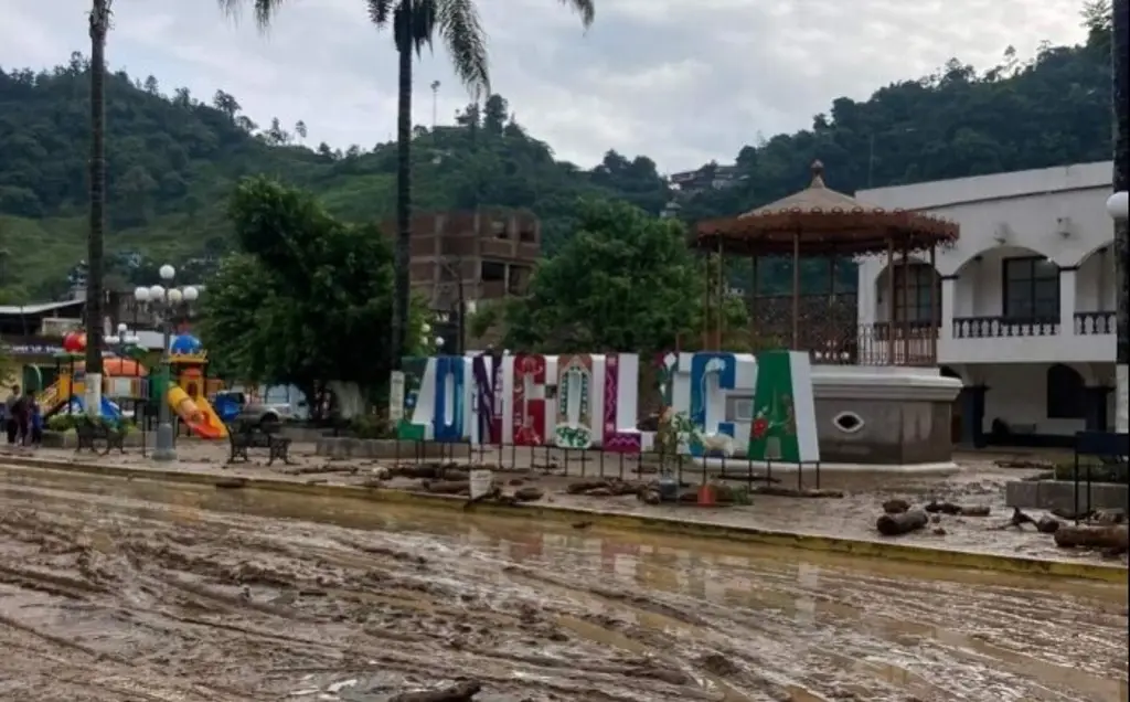 Imagen Zongolica se encuentra incomunicado tras afectaciones por fuertes lluvias 