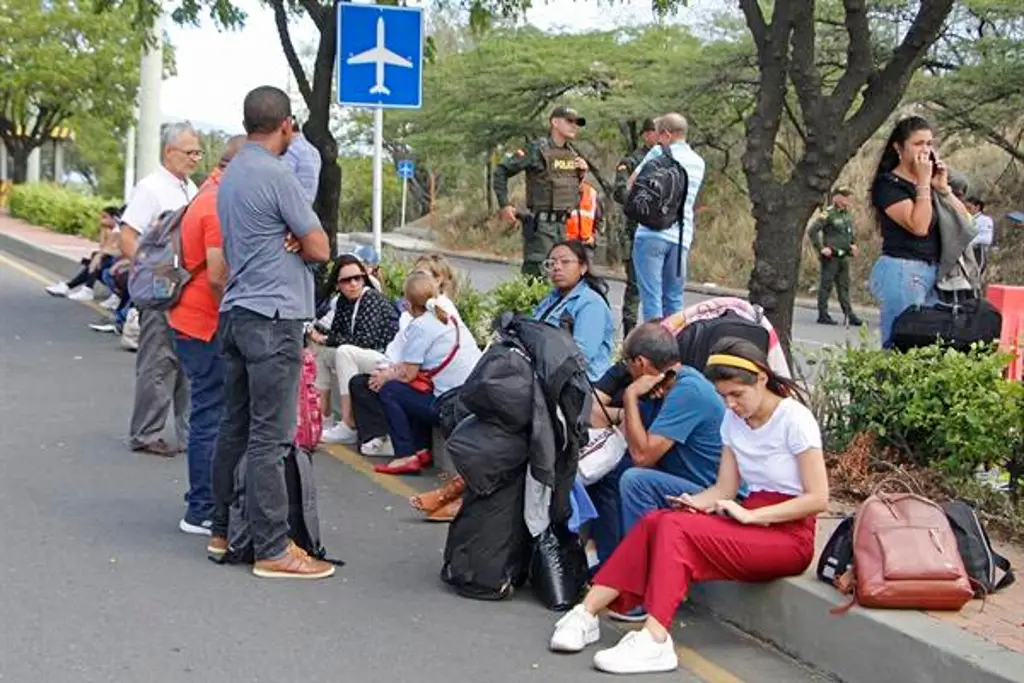 Imagen Hallan explosivos al interior de una maleta en aeropuerto de Colombia 