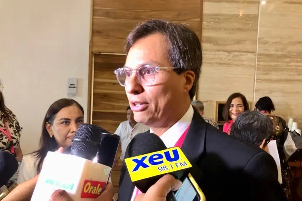 Imagen Profesor de la Universidad de Harvard ofrece taller en Boca del Río