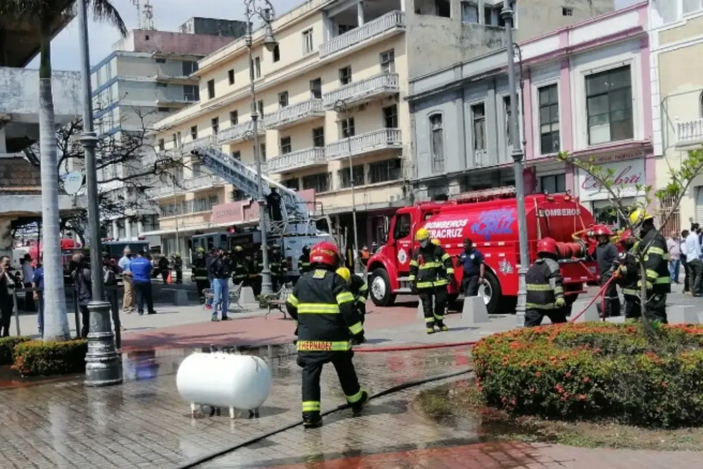 Imagen Estas son las actividades por el 150 aniversario de Bomberos de Veracruz 