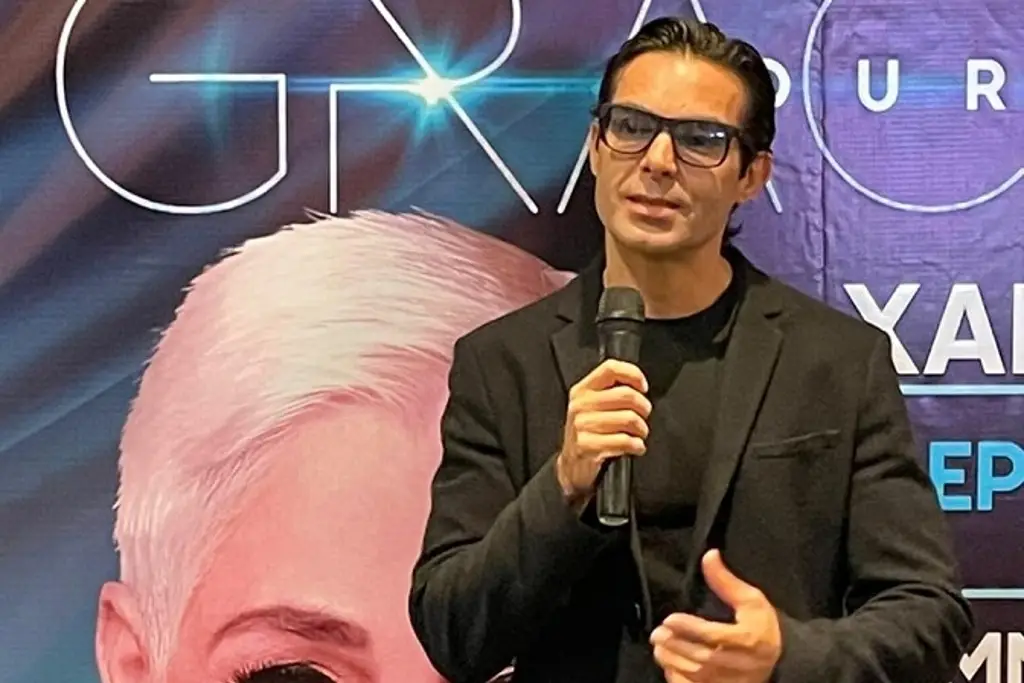 Imagen Dios le ha dado a mi mamá mucho más de lo que soñó tener: Ernesto D´Alessio 