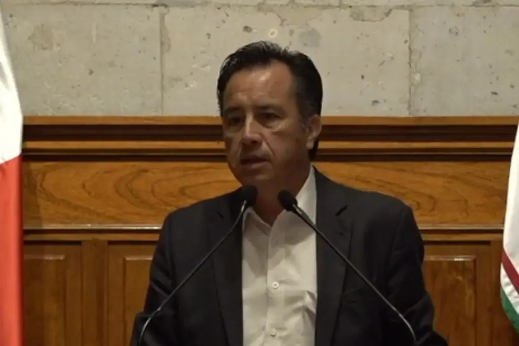 Imagen Mató a su madre e hirió a su padre e hija porque lo anexaron 