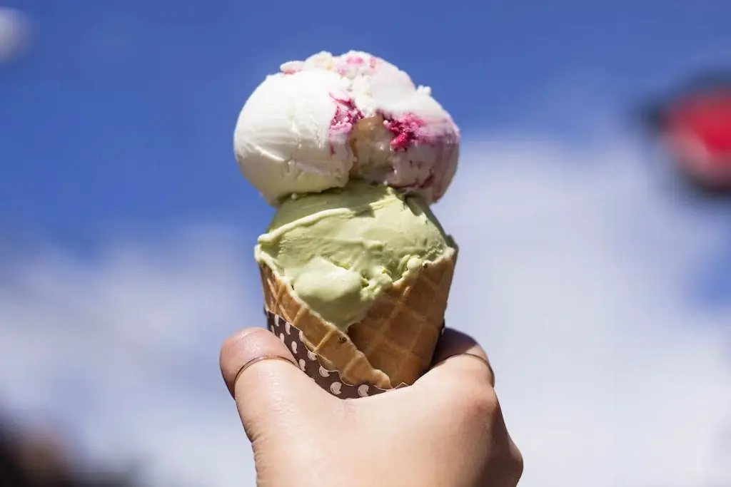 Imagen Cofepris alerta por venta de helados contaminados con bacteria