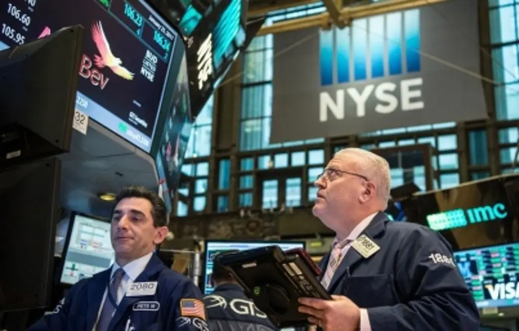 Imagen Bolsa de Nueva York cierra este martes con baja de 0.05%