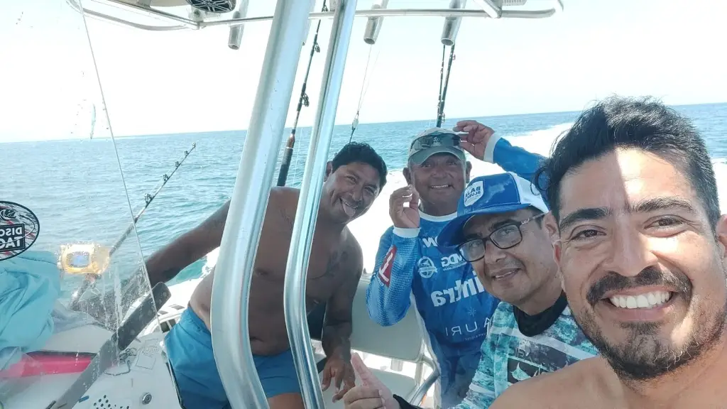 Imagen Salen a pescar Marlín y pierden contacto; implementan búsqueda y esto pasó en Veracruz