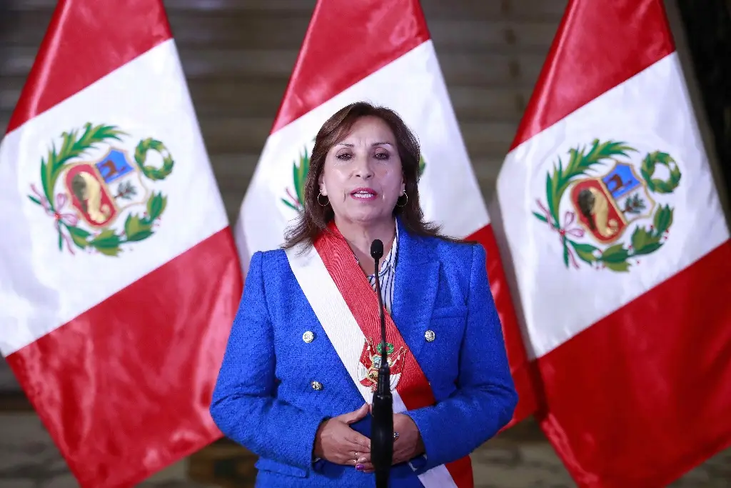 Imagen Fiscalía cita a presidenta de Perú y primer ministro por muertes en protestas antigubernamentales