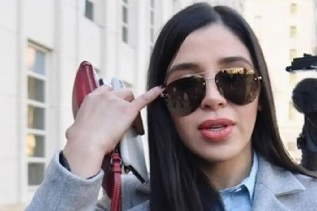 Imagen Corresponde a FGR pedir extradición de Emma Coronel, aclara AMLO