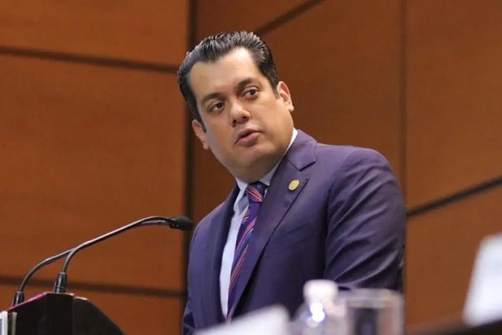 Imagen Sergio Gutiérrez se inscribirá para competir por la gubernatura de Veracruz