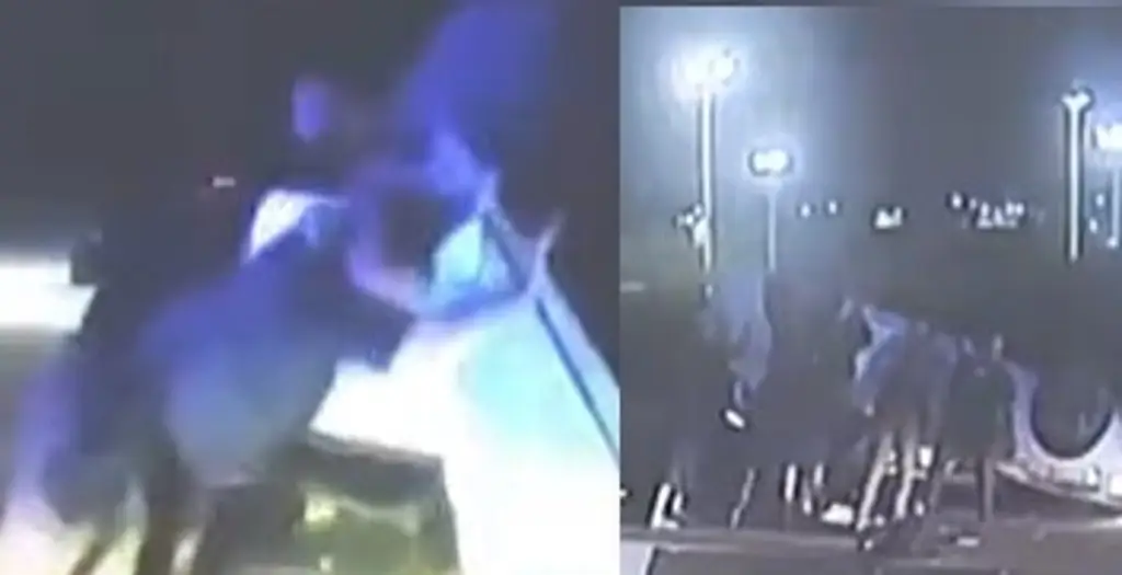 Imagen Captan rescate de conductor que quedó bajo su auto (+Video)