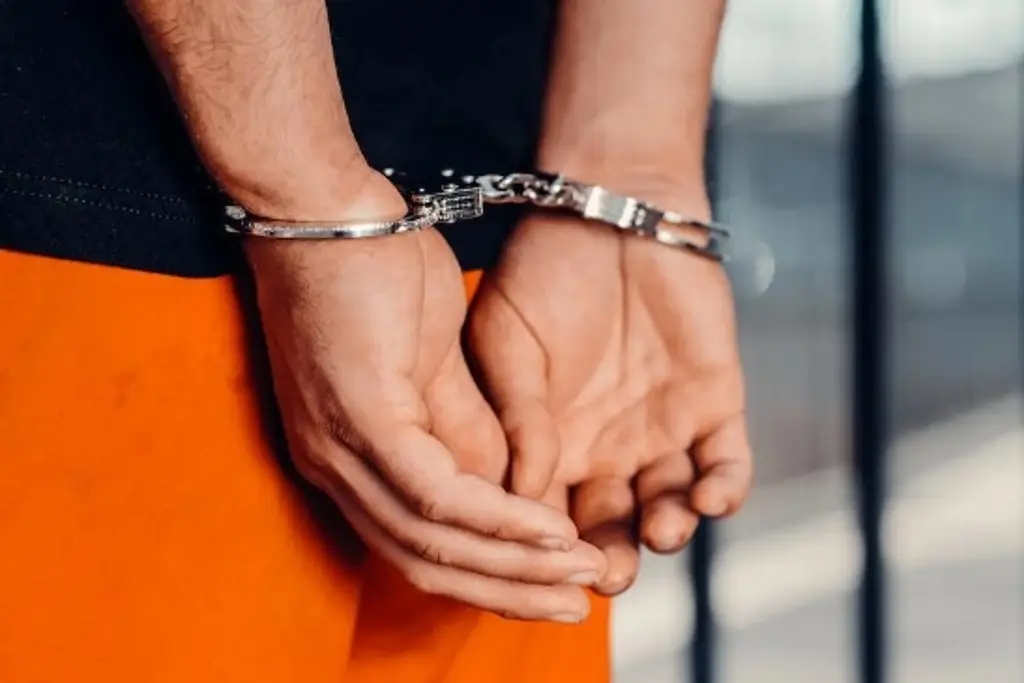 Imagen Lo sentencian a 14 años por abus0 s3xual contra menor de edad 