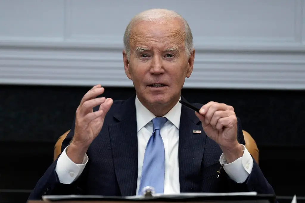 Imagen Biden hace historia como el primer presidente de EU en sumarse a una huelga  