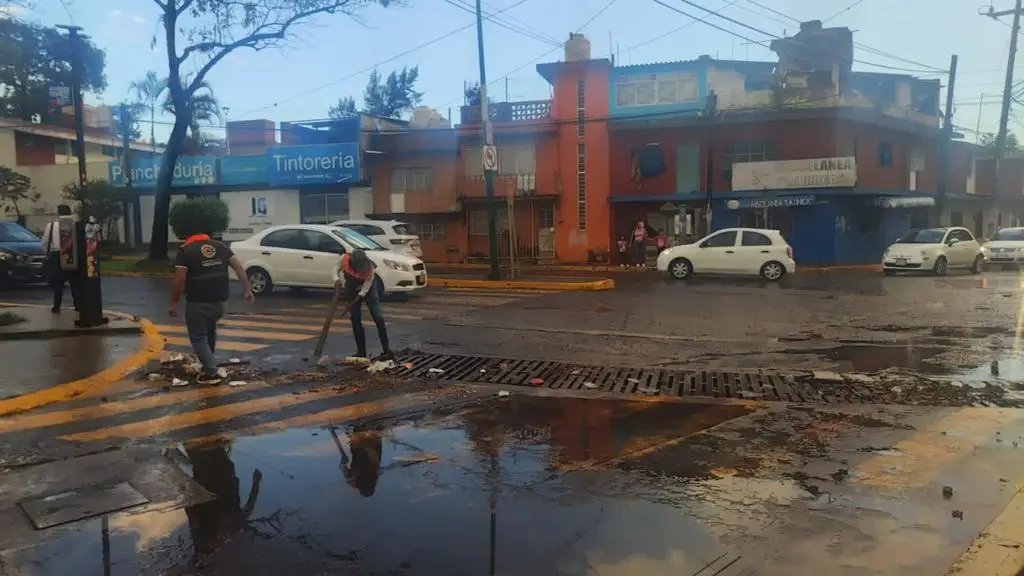 Imagen Emiten alertamiento por fuertes lluvias en Xalapa, Veracruz 