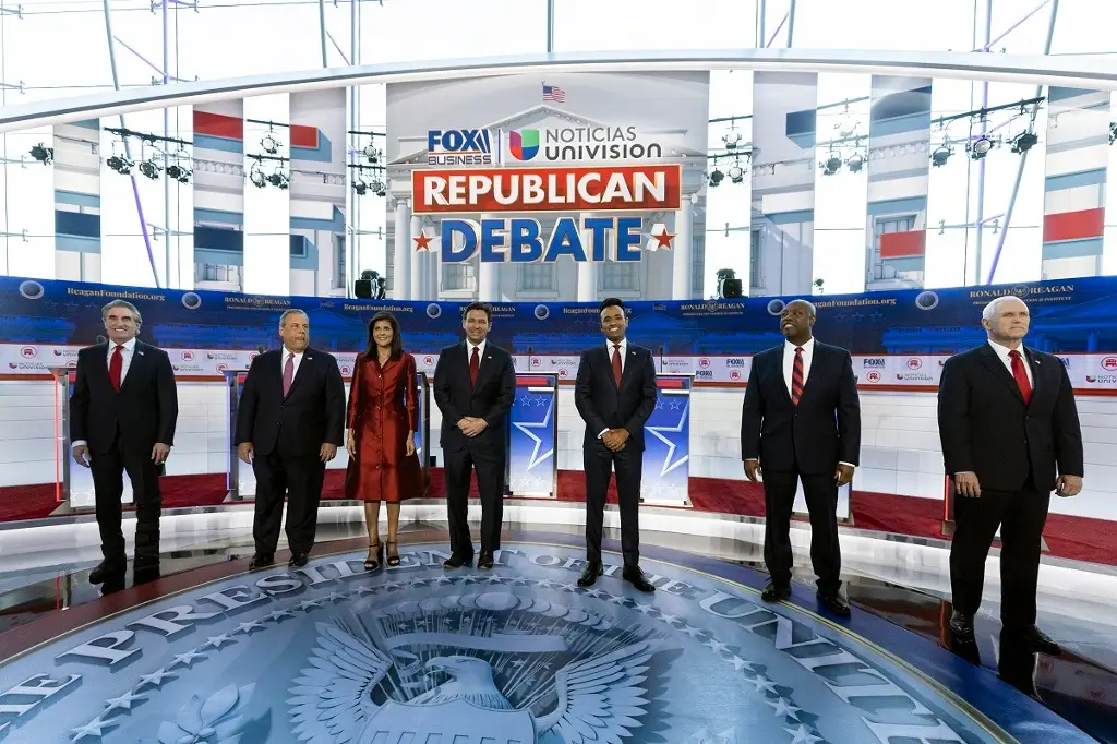 Imagen Aspirantes republicanos critican a Biden en segundo debate; reprochan ausencia de Trump