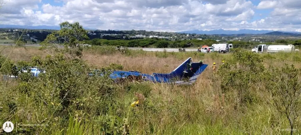 Imagen Deja dos lesionados accidente de avión en aeropuerto El Lencero