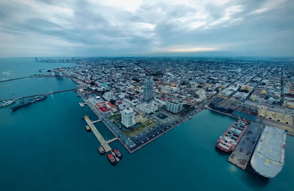 Imagen Cierra el puerto de Veracruz por evento de norte 