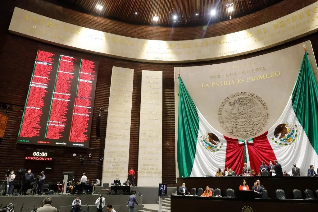 Imagen Piden abogados a diputados no reducir presupuesto al Poder Judicial 