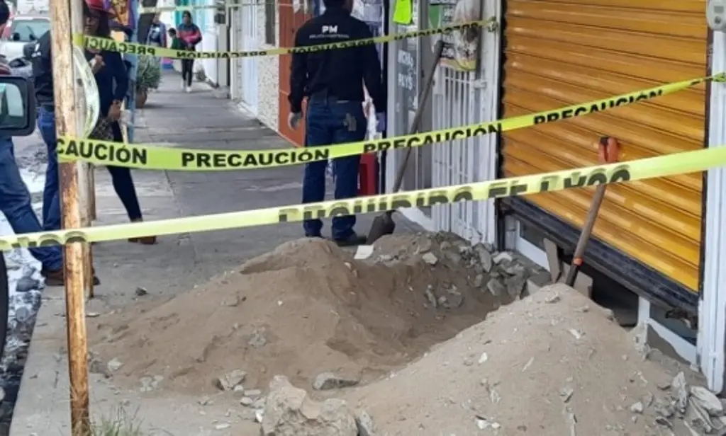 Imagen Buscan supuestos restos humanos al interior de una panadería en Veracruz 