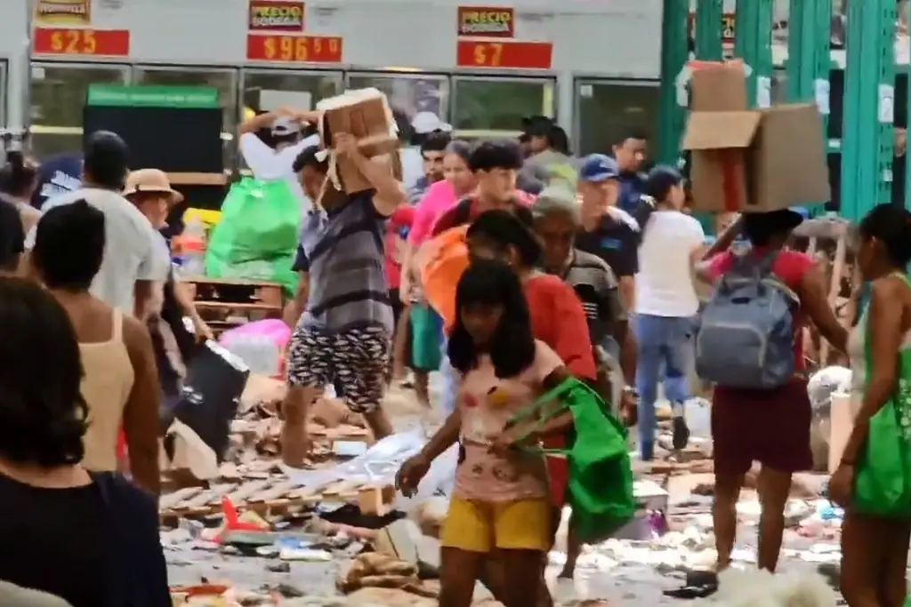 Imagen Se registran saqueos y rapiña en Acapulco tras paso del huracán 'Otis' (+Video)